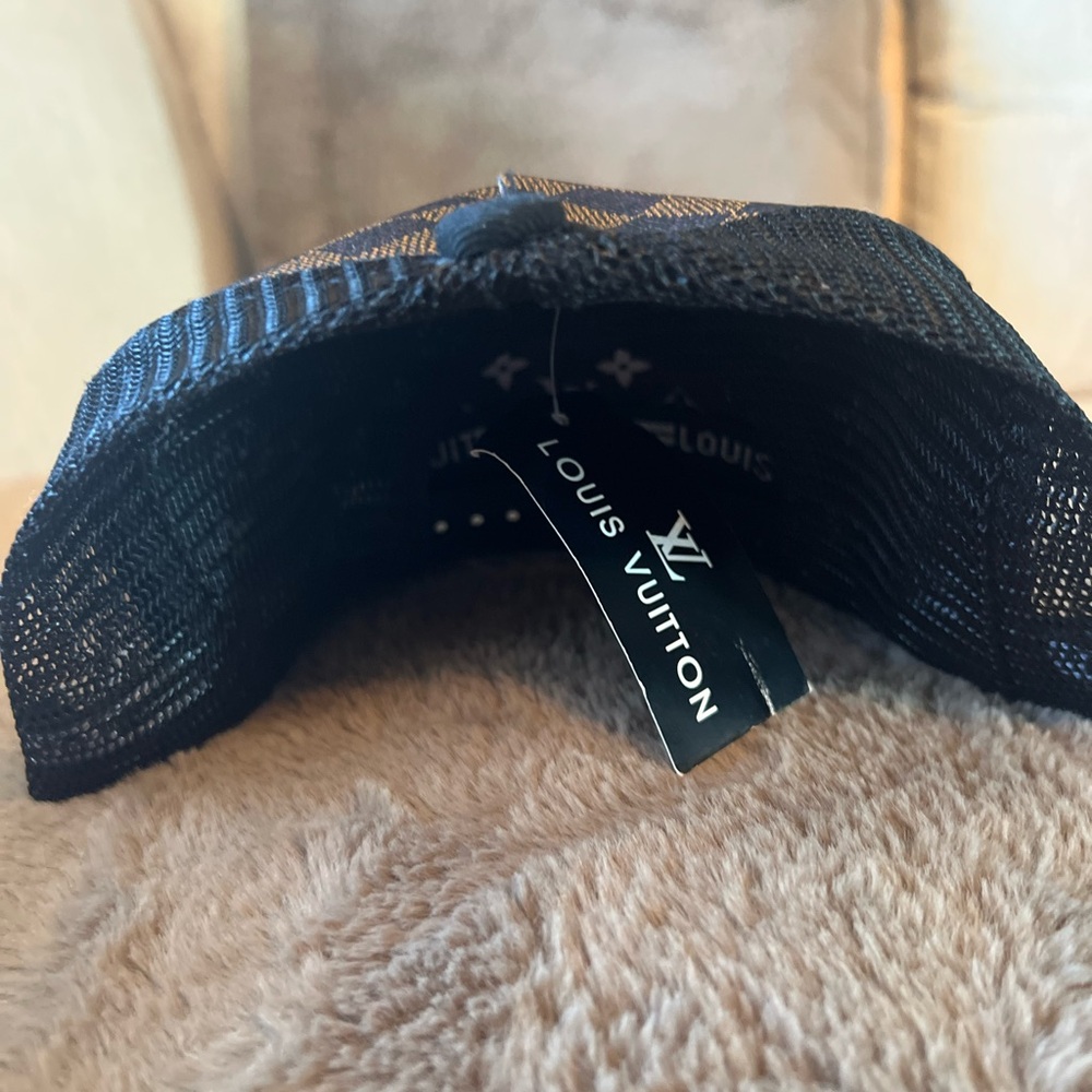 Gold Logo Checkered Hat - Picture 3 of 5